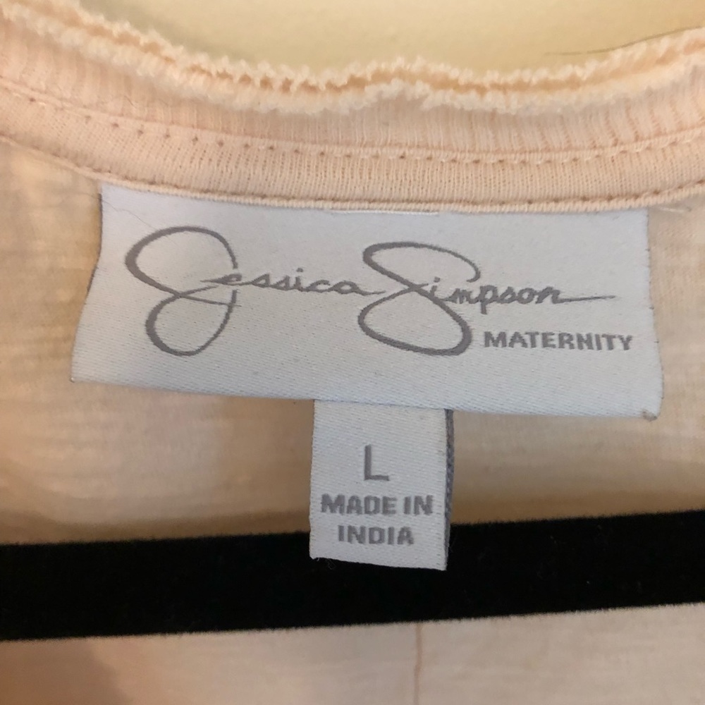 Maternity top 𤰠- Picture 4 of 4